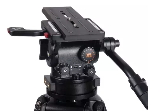 Miller: Neue CiNX Stativkopf Serie mit  100, 150mm Halbschalen- und Mitchel-Mounts für Cine  // IBC 2019