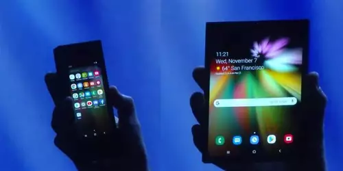 Samsungs faltbares Smartphone im eingeklappten und ausgeklappten Zustand 