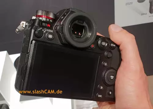 Exklusiv: weitere Fotos der Panasonic Lumix S1(R) von der // Photokina 2018