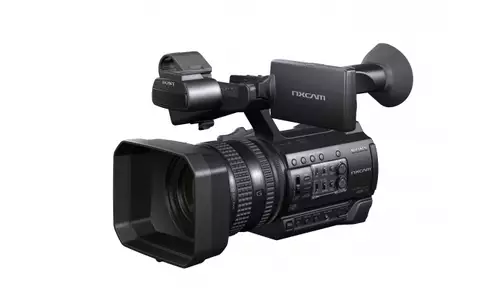 Die Sony HXR-NX100