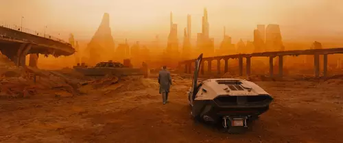  Blade Runner ( 2017 Warner Bros. Entertainment Inc.)
