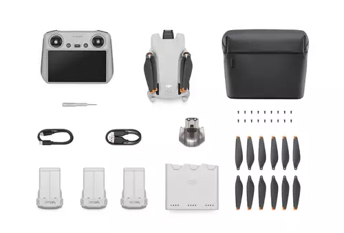 DJI Mini 3 in der Praxis: Günstiger Einstieg in führerscheinfreie Drohne (C0-Specs) ab 439 Euro : DJIMini3FlyMore