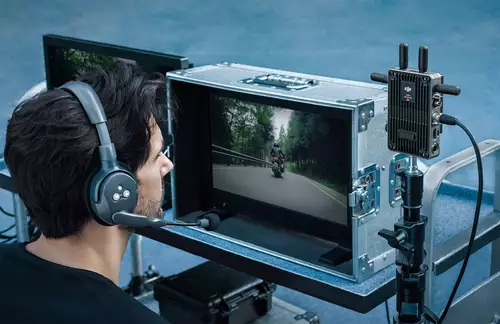 DJI stellt neue DJI Transmission Standard Combo für Produktionsmonitore vor