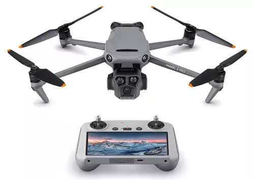 DJIs neue Mavic 3 Pro Drohne mit Fernbedienung 