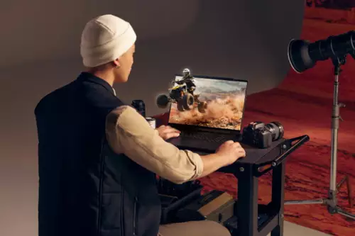 Asus: Neue 16" OLED Notebooks mit 3D ohne Brille und trotzdem voller 3.2K Auflösung