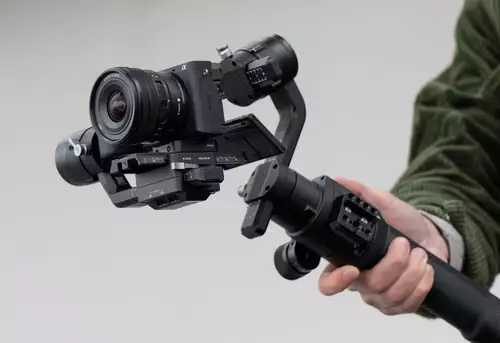 Sony Alpha 6600 with the new E PZ 10-20 mm F4 G
