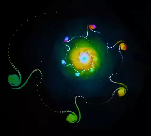 Von der HD Video Feedback Kinetic Sculpture erzeugtes Fraktal