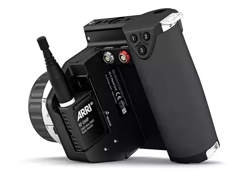 Neue ARRI Hi-5 Handeinheit für smarte Kamera- und Objektivsteuerung bietet wechselbare Funkmodule