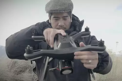Reuben Wu mit 3DR Solo Drohne und AL250 LED Licht 