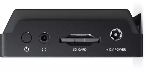 SD-Card Slot des Video Assist von Blackmagic Design