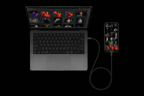 Apple Log + Blackmagic Cam App Apple iPhone 15 Pro Max im Praxistest: 10 Bit Apple Log - Gamechanger für Smartphone-Filmer? : iPhone15ProMaxUSBC 2