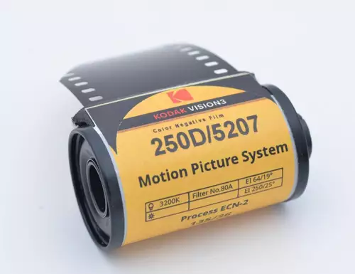 Filmen - Nein: Photographieren wie Wes Anderson auf (bezahlbarem) Kodak Vision3 Filmmaterial