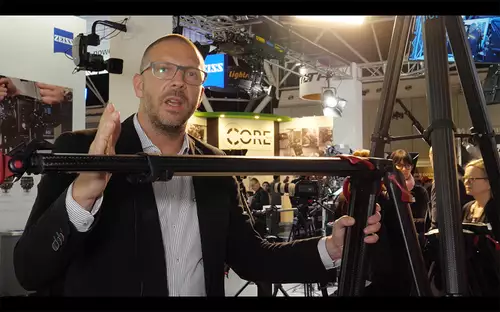 Messevideo: Sachtler Flowtech 75 - Transport, Aufbau, Spreader, Gewicht // IBC 2017