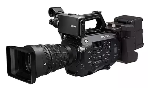Sony PXW FS7 mit XDCA-FS7 und V-Mount Akku mit mehr Gewicht hinten