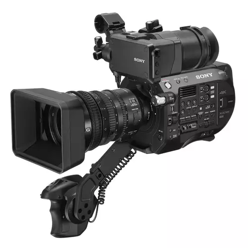 Sony PXW-FS7 II Teil 1: Hardware, Bedienung und Kit-Optik SELP18110G 