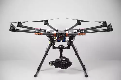 Octocopter mit Kamera