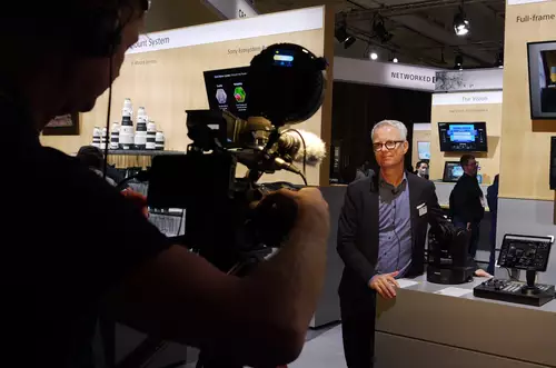 Sony FX6 mit BP-U70 Akku für viele Stunden Aufnahmezeit