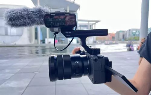 Sony FX30 mit XLR-Handgriff