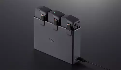 DJI Avata 2 Akkus und Ladestation