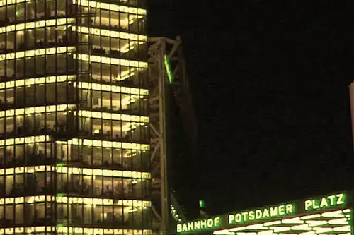 SONY Z5, 12 DB Gain, 1/50, Blende offen