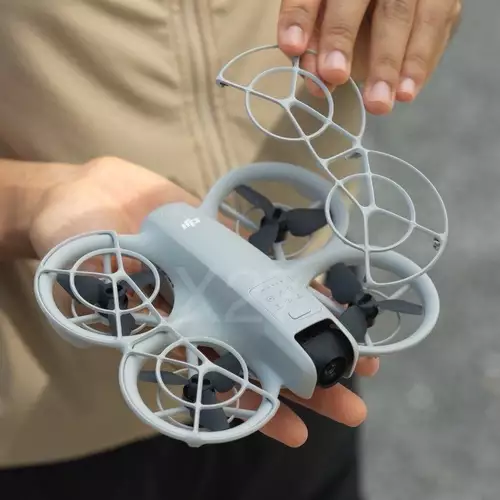 Neo with removable rotor guard