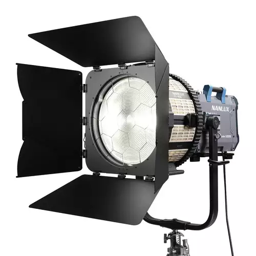 Nanlux Evoke 5000B with optional Fresnel lens