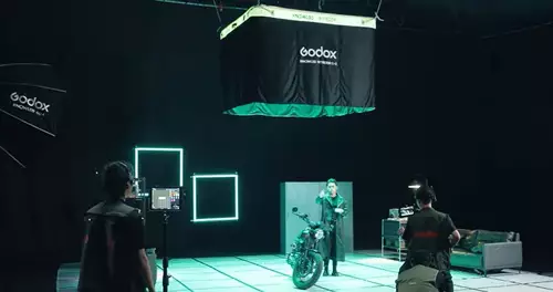 Godox AM1600R 88K 