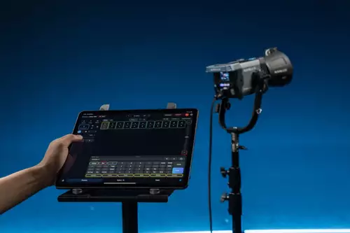 Nanlux Evoke 150C
