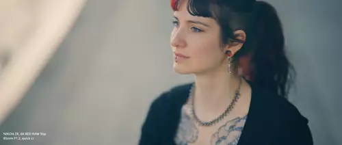 Hauttonwiedergabe der Nikon ZR auf hohem Niveau mit RED RAW