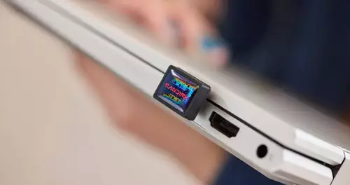 SanDisk stellt Extreme Fit vor: Aktuell kleinster 1TB USB-C-Speicherstick