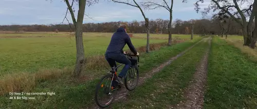 Die beste Einsteiger-Drohne? DJI Neo 2: Verbesserte Mini-Drohne für Solo-Creator und Einsteiger : DJINeo2 Track 1