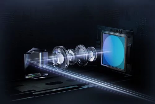 Hier das Sensor-Linsen-System der Avata 360 auf einer von zwei Seiten