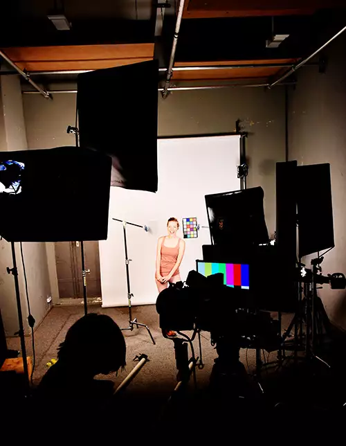 Sponsored Workshop V-Log L korrekt belichten: Panasonic AG-DVX200 : Studio background 500