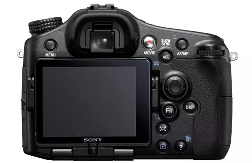 Sony SLT Alpha 77 mit gut zugänglichem Record-Button