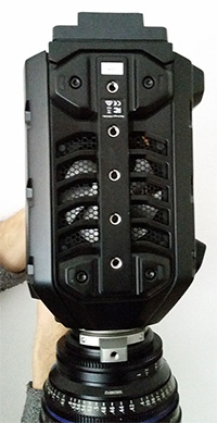 Ursa Mini mit vielen Montagemöglichkeiten für Baseplates u.a.